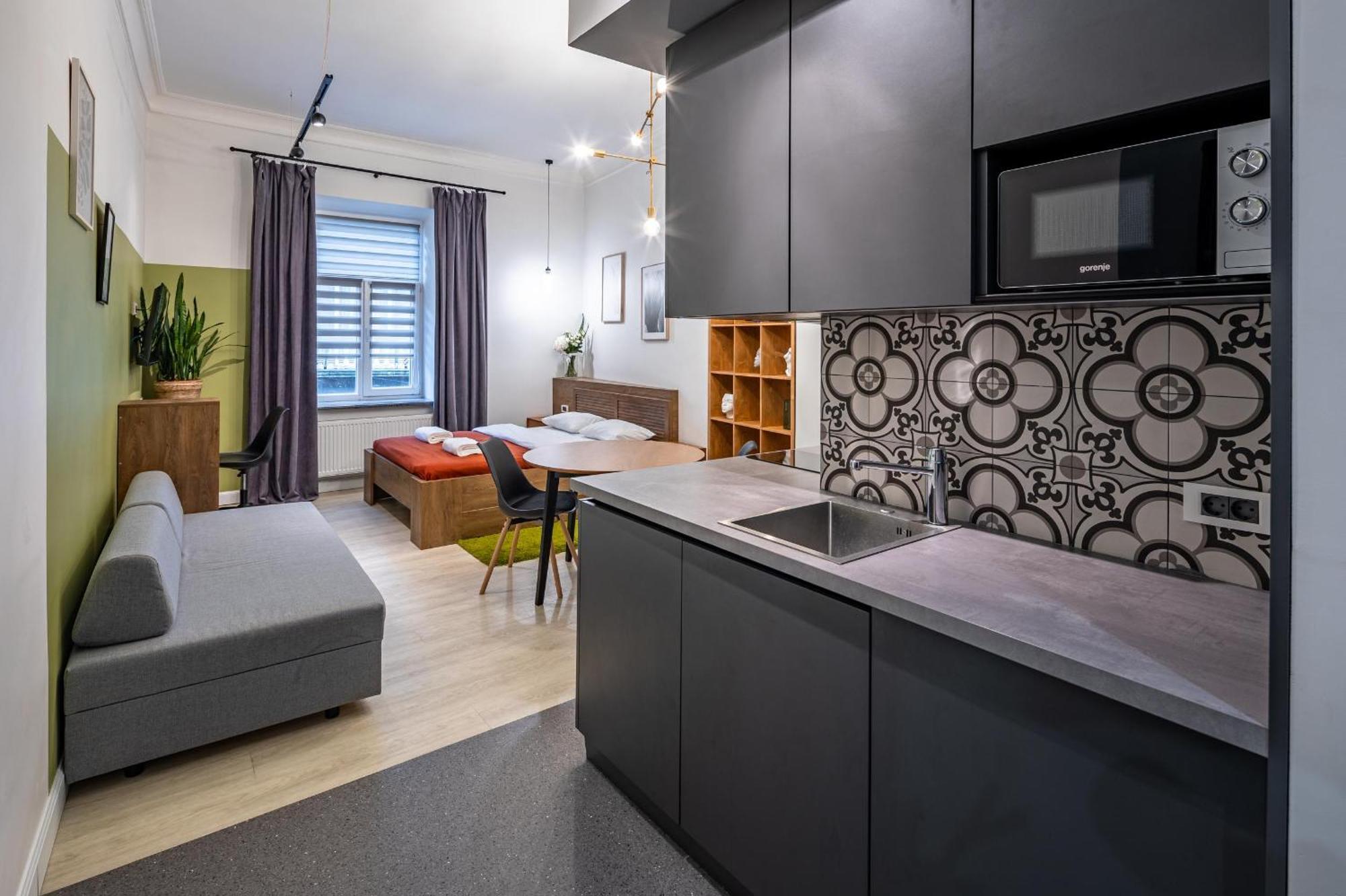 Apartamenty On Knyazya Romana Lviv Exterior foto